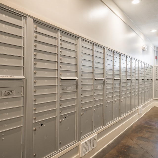 Drift Dunwoody - Community Mail Area