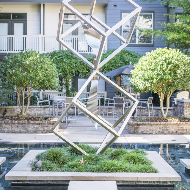 Drift Dunwoody - Landscaped Courtyard